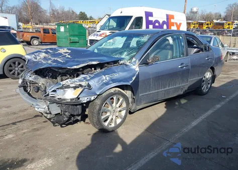 2007 Honda Accord 3.0 Lx z USA, uszkodzony, nr VIN 1HGCM66377A016465